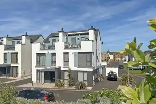 Image 1 for 12 Galvally Gardens