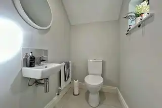 44 Oakwood AvenueImage 9