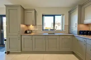 44 Oakwood AvenueImage 6