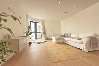 3 Coastal Links ApartmentsImage 2