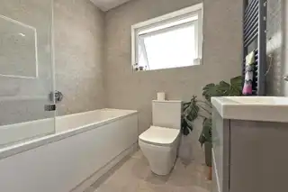 7 Dunsuivnish AvenueImage 14