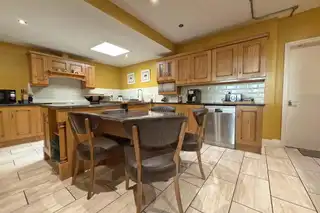 50 Eglinton StreetImage 6