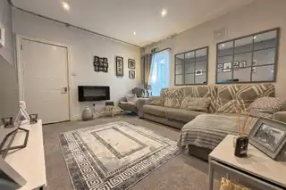 50 Eglinton StreetImage 8