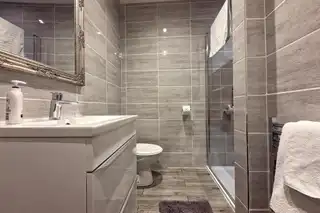 50 Eglinton StreetImage 17