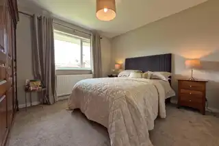 5 Meadow GardensImage 12