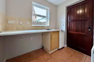 18 Millfort CloseImage 4