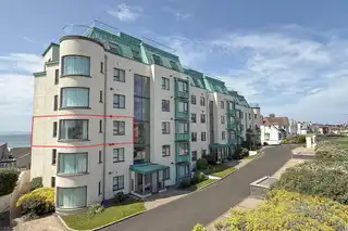 C6 The EdgewaterImage 17