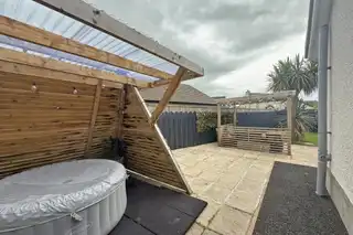 85 Primrose GardensImage 14