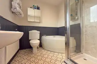 85 Primrose GardensImage 9