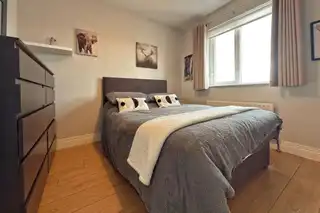 85 Primrose GardensImage 8