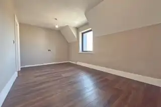 27 Causeway StreetImage 25
