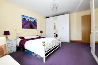 3 Turnstone ViewImage 18