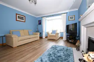 3 Turnstone ViewImage 5