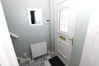 6 Movilla MewsImage 3