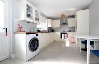 4 Regency DriveImage 6