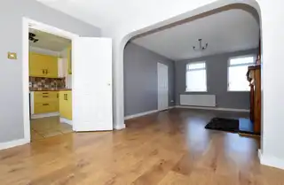 21 South GreenImage 6