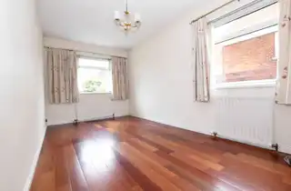 17 Saratoga AvenueImage 8
