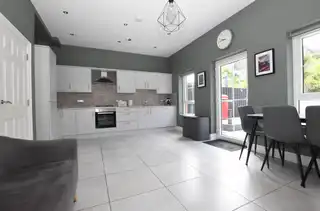 16 Blackwood CrescentImage 8