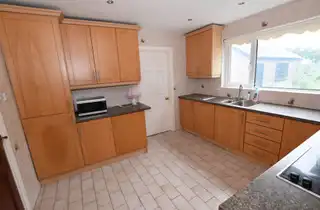 8 Beverley AvenueImage 7