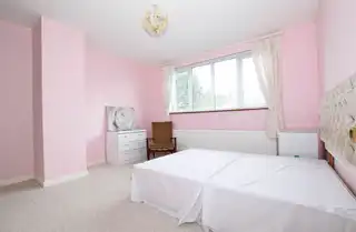 8 Beverley AvenueImage 10