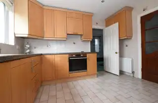8 Beverley AvenueImage 6