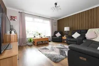 48 Dermott CrescentImage 6