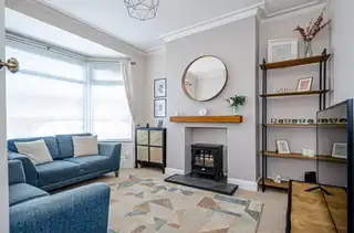 142 Ravenhill AvenueImage 12