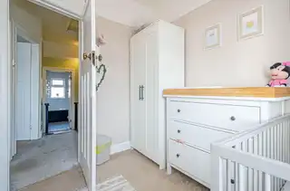 142 Ravenhill AvenueImage 44