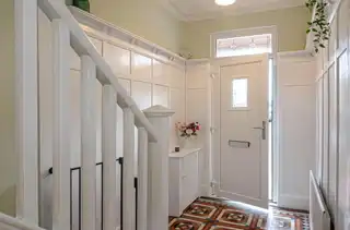142 Ravenhill AvenueImage 11