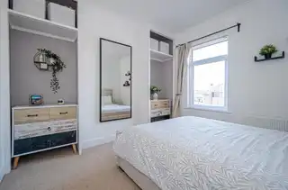 142 Ravenhill AvenueImage 31