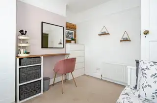 142 Ravenhill AvenueImage 37