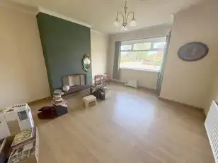 28 Stirling AvenueImage 2