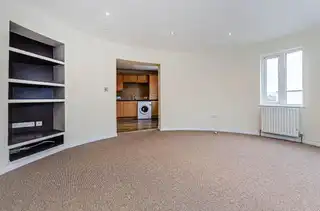 27 Kingscourt CloseImage 12