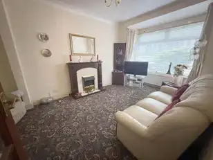69 Willowfield ParadeImage 2