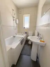 13 Chesham DriveImage 9