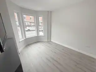 86 Belmont AvenueImage 3
