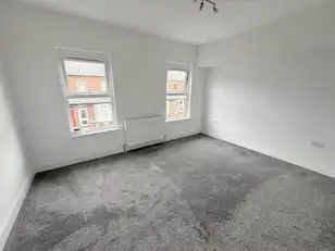 86 Belmont AvenueImage 8