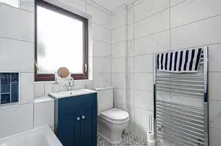 2 Thornhill GroveImage 47