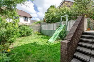 2 Thornhill GroveImage 57