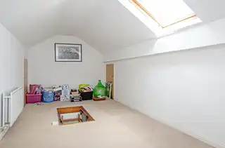 2 Thornhill GroveImage 51