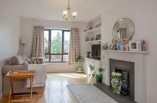 2 Thornhill GroveImage 12