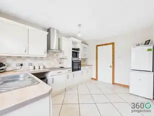 15 Beechwood AvenueImage 4