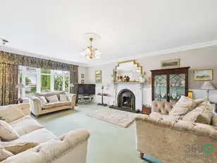 10 Thornlea AvenueImage 5