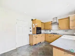 21 Hazelwood DriveImage 5