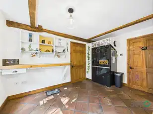 10 Greenfield RoadImage 9