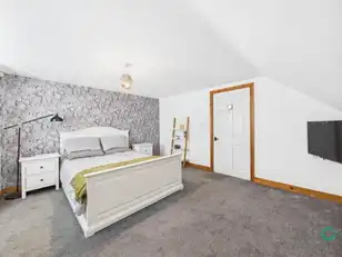 10 Greenfield RoadImage 22