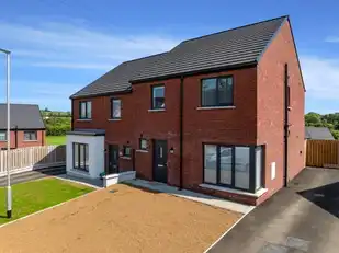 Image 1 for 32 Kilmakee Hall