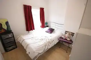 27 Ava ParkImage 5