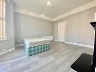 33 Sandhurst DriveImage 6
