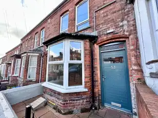 Image 1 for 53 Sandhurst Gardens